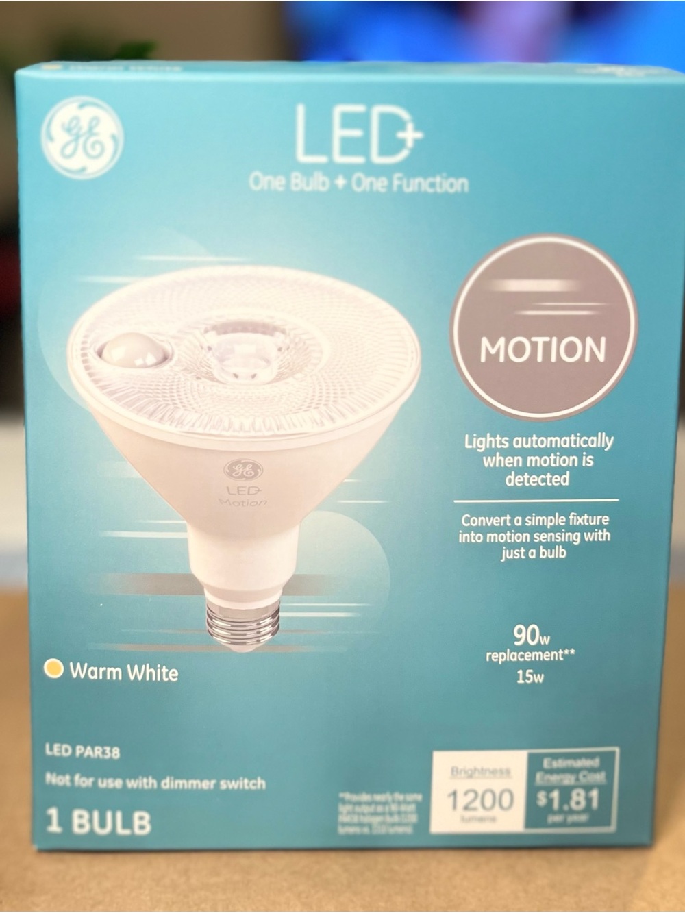 GE LED+ Motion Sensor PAR38 Bulb - Warm White. (NIB)